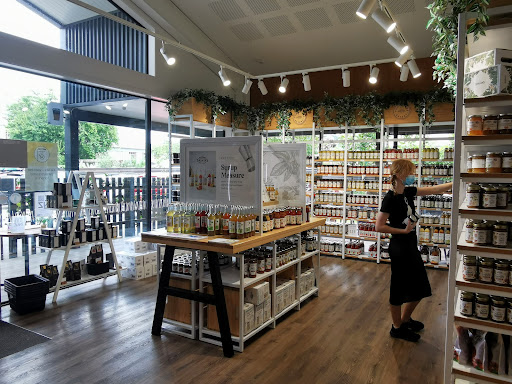 Barker's Foodstore & Eatery